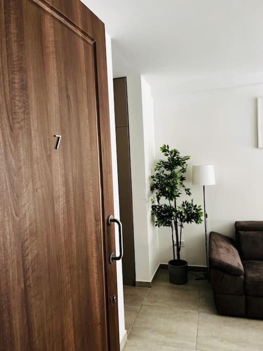 Sliema, Apt7, Stylish 2 Bedroom Apartment With Parking Eksteriør bilde